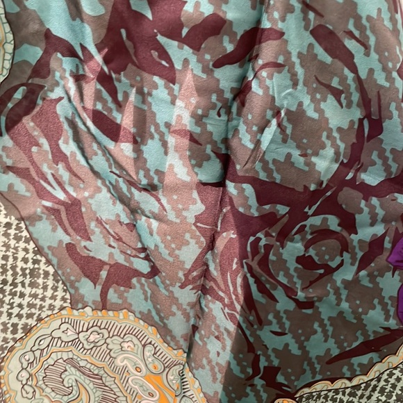 CHRISTIAN DIOR 100% silk square scarf greens/blues/purple/paisley/b+w+swirlydoos - Picture 9 of 15